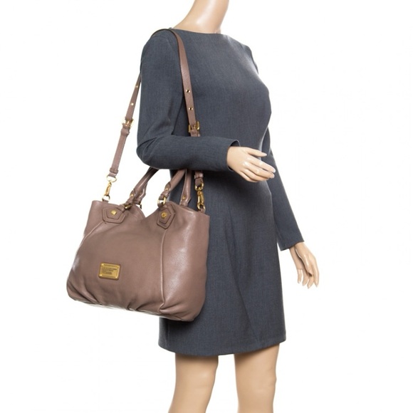 Marc by Marc Jacobs classic q francesca shoulder bag in taupe - Picture 2 of 6